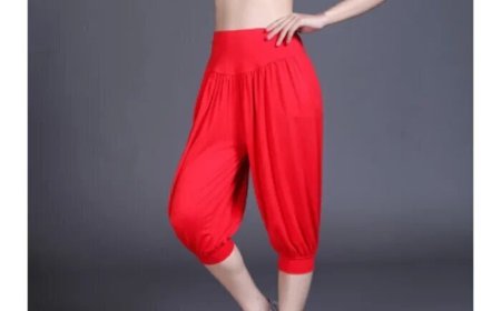 The Rise and Reign of Yoga Pants: Comfort Meets Fashion