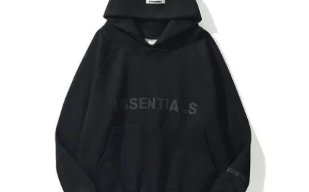 Essentials Hoodie at a Discount Price: Elevate Your Style Without Breaking the Bank