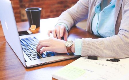 Online Class Assignment Services: A Smarter Way to Tackle Nursing School Pressure