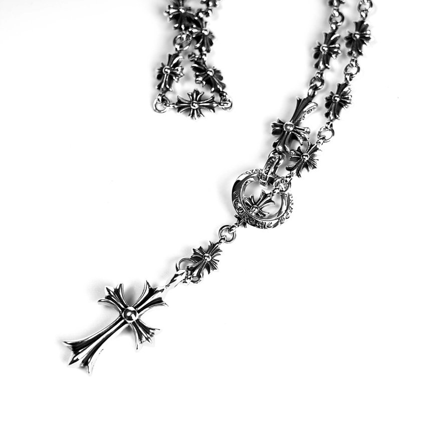 Top Reddit Threads About Chrome Hearts Necklaces