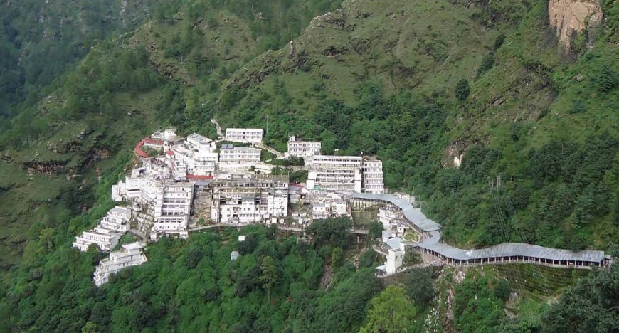 Explore Jammu with the Perfect Katra Patnitop Tour Package