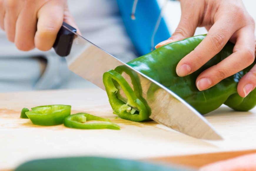 From Prep to Plating: How a Great Knife Set Enhances Every Dish